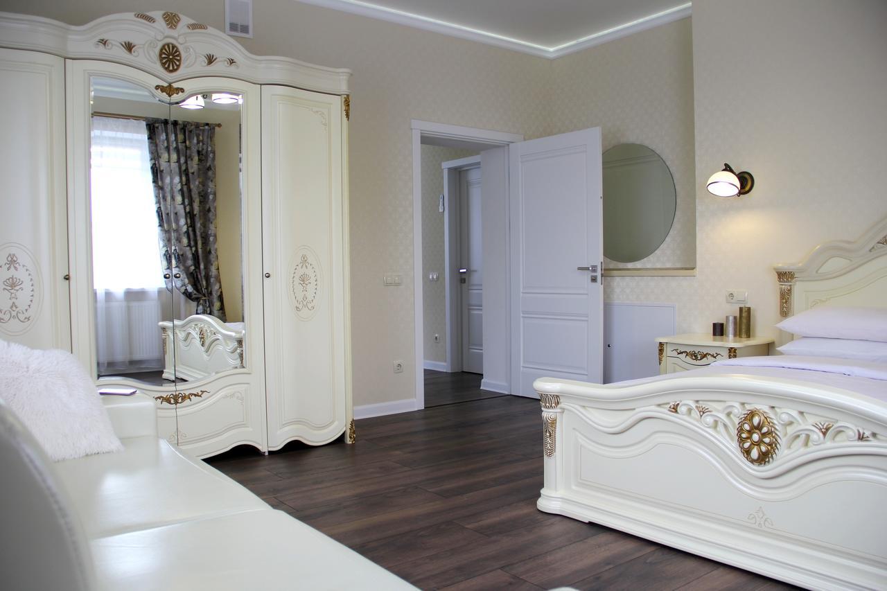 Lebediny Guest House Brest Exterior foto